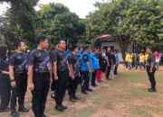 Peringati Hari Kemenkumham ke-78, Lapas Indramayu Lakukan Baksos Bersih-bersih Taman Makam Pahlawan