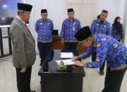 Lantik Pejabat Fungsional, Sekda Burhanudin Minta Layani Masyarakat Dengan Optimal