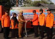 Pemkab Cirebon Distribusikan Air Bersih untuk Desa Terdampak Kekeringan