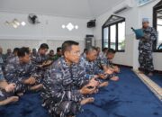 Jelang HUT TNI AL Ke-78, Lanal Cirebon Laksanakan Doa Bersama