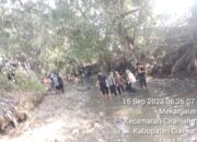 Satgas Citarum Harum Sektor 12 Bersihkan Sungai Di Kampung Cibogo Ciranjang