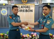 Wujud Rasa Syukur Peringatan Hari Kesehatan TNI Angkatan Laut Ke-78, Lanal Cirebon Laksanakan Pemotongan Tumpeng.