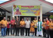 Bupati PG Melepas Kontingen Pesparani Katolik Keerom Tingkat Nasional