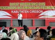 Bupati Imron Dorong Tenaga Puskesos Terus Bantu Pemerintah Melawan Kemiskinan