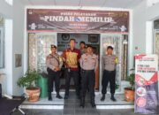 Personel Polresta Cirebon Amankan Rapat Pleno Penetapan DCT Pemilu 2024