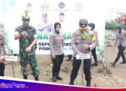 Upaya Melestarikan Alam, Kapolres Indramayu Tanam Pohon Bersama Forkopimda dan Masyarakat