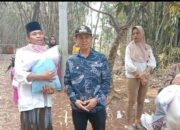 Camat Mande Respon Cepat, Sambangi Korban Kebakaran di Cikidangbayabang