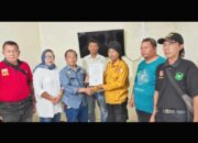 Ketua Sementara Terima SK.PLH Dari Sekretaris PWCR