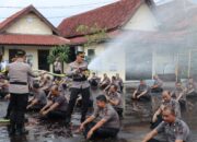 Polres Cirebon Kota Gelar Upacara Kenaikan Pangkat Periode 1 Januari 2024