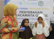 Puluhan Anak di Kabupaten Cirebon Terima Bantuan Kacamata Gratis