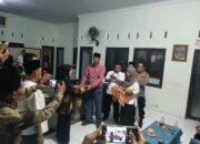 Kapolsek Kapetakan Polres Cirebon kota hadiri sertijab kuwu desa kapetakan berjalan aman dan kondusif