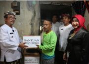 Prihatin, Bupati Imron Tinjau Lingkungan Kondisi Warga Miskin di Desa Panembahan