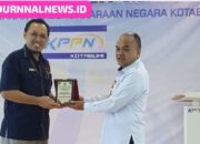 Kepala BPKAD Lampung Utara Raih Penghargaan.