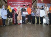 Komisi VIII DPR RI Sambangi Pemkab Cirebon , Serahkan Bantuan dari Kemensos dan BNPB untuk Korban Banjir