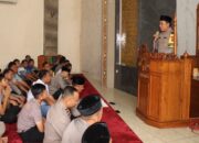Kapolres Cirebon Kota Isi Kultum di Masjid Adz Dzikra