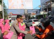 Bersama Ketua Bhayangkari Cabang, Kapolres Cirebon Kota Berbagi Baksos dan Takjil Kepada Masyarakat