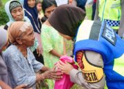 Kapolresta Cirebon Patroli Roda Dua dan Beri Bantuan PJU di Dua Desa