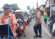 Pastikan aman,Bhabinkamtibmas Klayan, Polsek gunung jati Polres Cirebon Kota monitoring pembagian Takjil