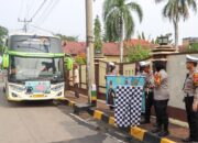 Kapolresta Cirebon Lepas Pemberangkatan Mudik Gratis ke Semarang