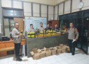 Polsek Gempol Amankan Berbagai Jenis Miras Hasil Operasi Pekat Malam Lebaran