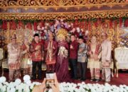 Hadiri Undangan Resepsi Pernikahan Vera Dwi Putri dan Herdianto” Yuliyus Maulana Cabup Lahat, Di Sambut Hangat Riuh Gempita Oleh Masyarakat