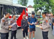 Polresta Cirebon Sosialisasikan Penerimaan Anggota Polri T.A. 2024 di CFD Sumber