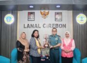 Danlanal Cirebon Sambut Kunjungan Kerja Ketua IKKT PWA CBS VXIII PMPP TNI
