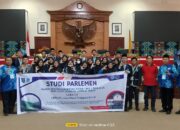 Perkuat Pemahaman Parlemen, MPS dan OSIS MAN IC Lotim Lakukan Studi ke DPRD Prov. NTB