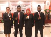 Bawaslu Resmi Melantik Dan Mengambil Sumpah Janji 33 Anggota Panitia Pengawas Distrik Se-Kabupaten Keerom