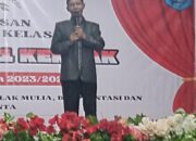 SMPN 1 Keruak lepas siswa dan siswi kelas IX di malam hari sebagai wadah perenungan diri