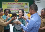 Pj Gubernur Papua Apresiasi Pengendalian Inflasi dan Pelaksanaan Imunisasi Polio di Kabupaten Keerom