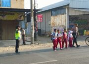 Turunkan Ratusan Personil Opsnal dan Staf Polresta Cirebon Laksanakan Gatur Pagi dan Sore