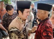 Masyarakat Desa Sidang Panjang Antusias Sambut Kehadiran *Yulius Maulana* Di Pernikahan Cici Dan Syahrial