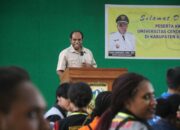 Bupati Gusbager Terima Mahasiswa KKN Universitas Cendrawasih di Kabupaten Keerom