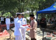 Berikan Penghormatan Terakhir, Danlanal Cirebon Pimpin Deputasi Upacara Pemakaman Militer Salah Satu Prajurit Terbaiknya