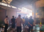 Akibat Konsleting Listrik, Rumah Produksi Mebel di Pekalongan Terbakar