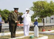 Danlanal Cirebon Menjadi Irup Pada Upacara Ziarah dan Tabur Bunga Tingkat Kabupaten Cirebon 