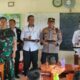 Jajaran Polsek Cikalongkulon Beri Makan Sehat dan Bergizi Kepada 201 Murid SD N Sukamulya 