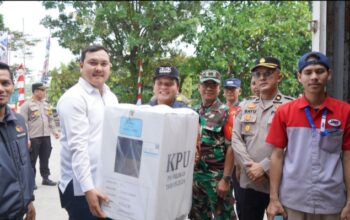 Pemkab Bogor Bersama KPU Mulai Distribusikan Logistik Pilkada.