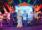 Herman Khaeron Terima Penghargaan usai 33 Tahun Berkarya Majukan Budaya Cirebon