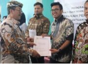 BUPATI IMRON SEBUT PELAYANAN PERIZINAN BERUSAHA TERPADU BUKTI KOMITMEN PEMKAB CIREBON BERIKAN KEMUDAHAN LAYANAN