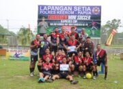 Tim Staf Pimpinan Menjuarai Turnamen Mini Soccer Kapolres Cup Polres Keerom