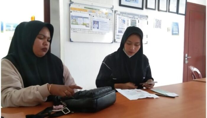 Salah Satu Bank Emok PNM Mekaar Cipanas Berulah, Nasabah Resah,!?