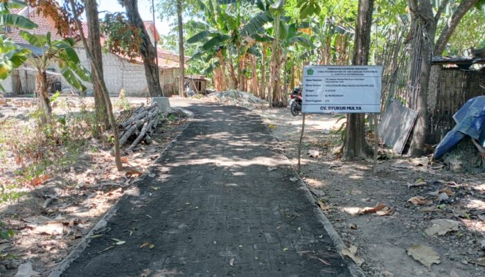 Minimnya Pengawasan Dinas Terkait,Pekerjaan Proyek Paving di Desa Galis  Perlu Dipertanyakan Diduga Kuat Tidak Sesuai RAB,  ‎