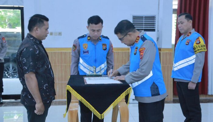 Kapolda NTB Tegaskan Integritas dalam Penandatanganan Fakta Integritas Seleksi Bintara Brimob 2026