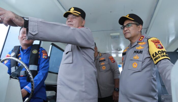 Kapolda NTB Pimpin Patroli Laut di Sekotong, Pastikan Perairan Aman Jelang Tahun Baru 2026