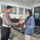 Apresiasi Kedisiplinan, Satlantas Polres Pekalongan Bagi-bagi Hadiah buat Pemohon SIM Taat Aturan
