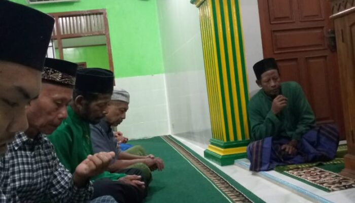 Semangat Ramadhan di Dusun Beber: Kyai Dasimin Ajak Jemaah Makmurkan Masjid Rokhmat Barokah