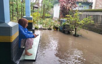 Dusun Bintang oros Desa Selebung Ketangga Kecamatan Keruak Lombok Timur di landa banjir