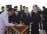 Bupati Imron Lantik Pejabat, Tekankan Integritas dan Pelayanan
